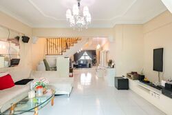 Blk 336 Jurong East Avenue 1 (Jurong East), HDB Executive #575698901